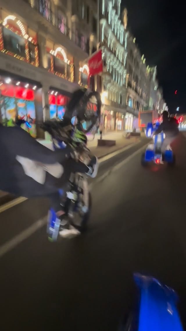 Post 5 by ONEWHEELWAVEY on Instagram (video)