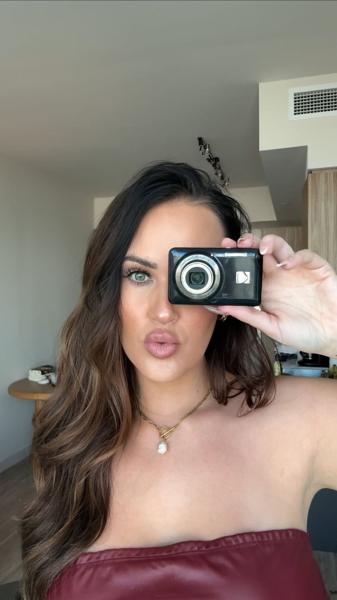 Post 7 by Chelsea Blackwell on Instagram (video)