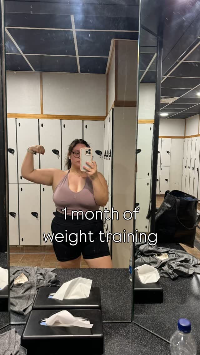 Post 4 by JADE 🦋 FITNESS & HEALTH JOURNEY ✨ on Instagram (video)