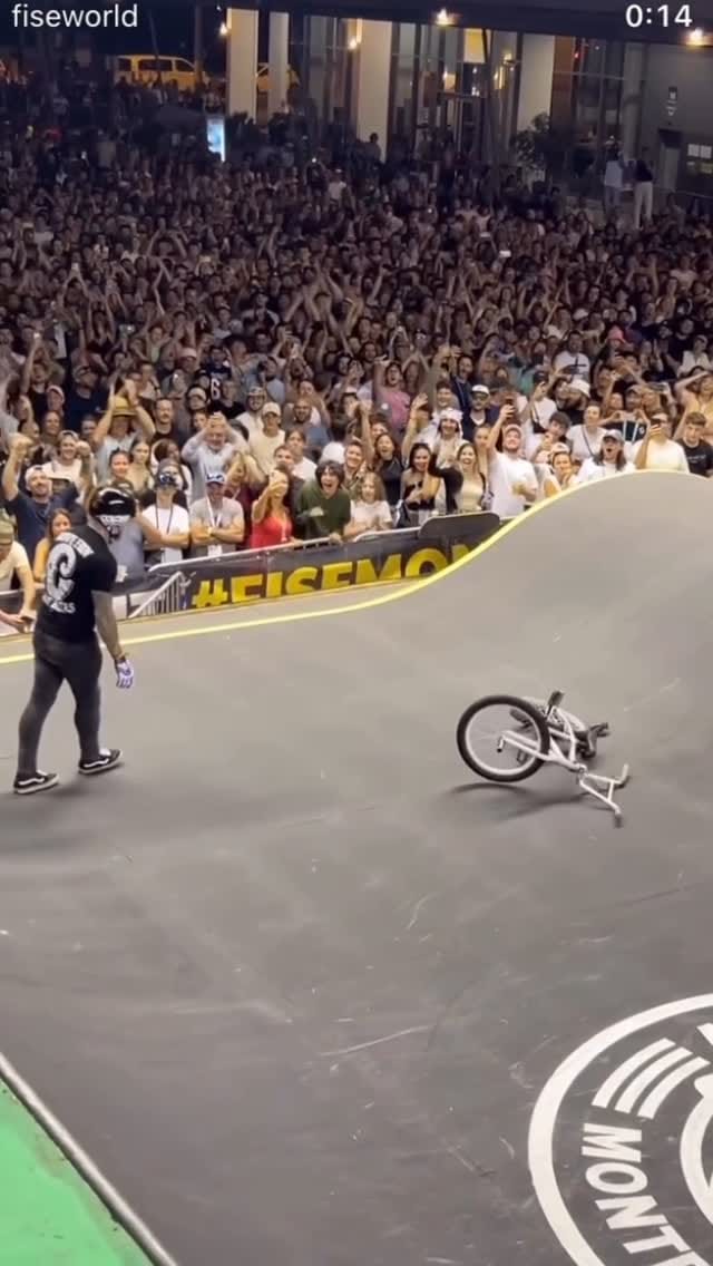 Post 6 by Mark Webb on Instagram (video)