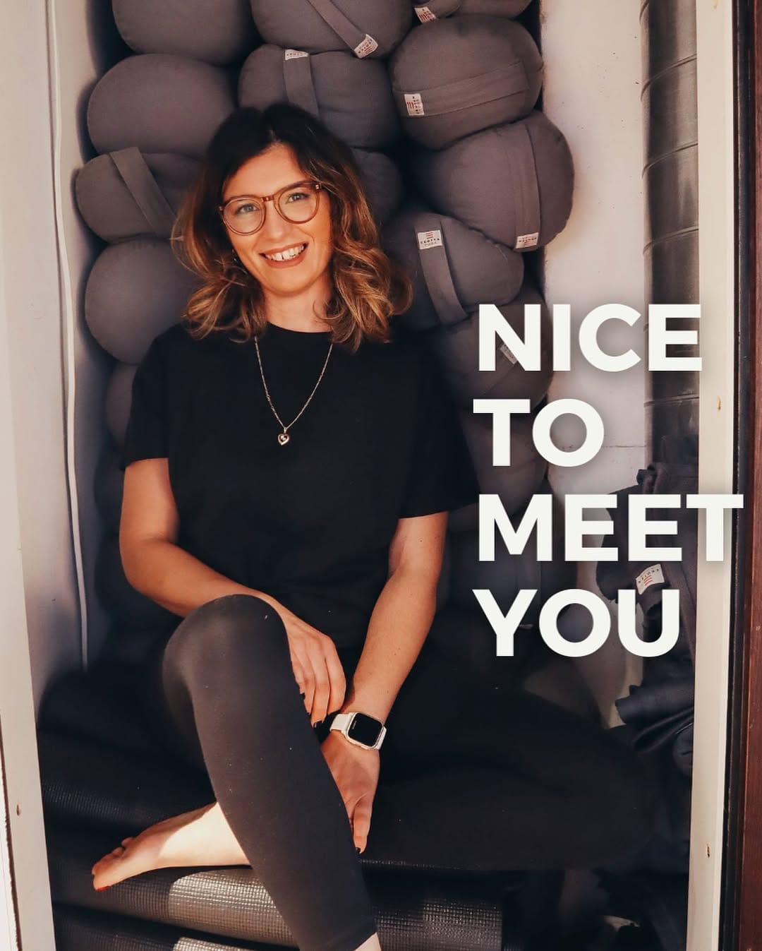 Post 10 by Rossella Forastiero | Yoga Teacher & Holistic Wellness Coach on Instagram (carousel)