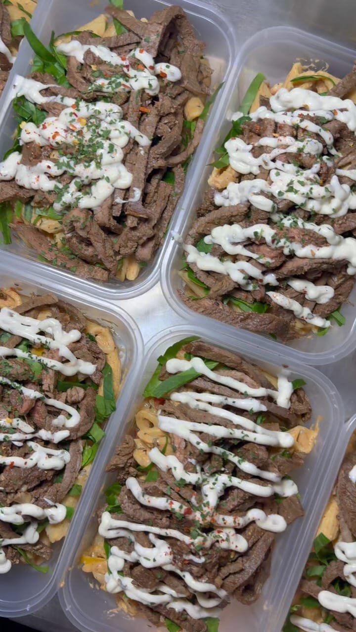 Post 8 by Macro Balance Meal Prep on Instagram (video)