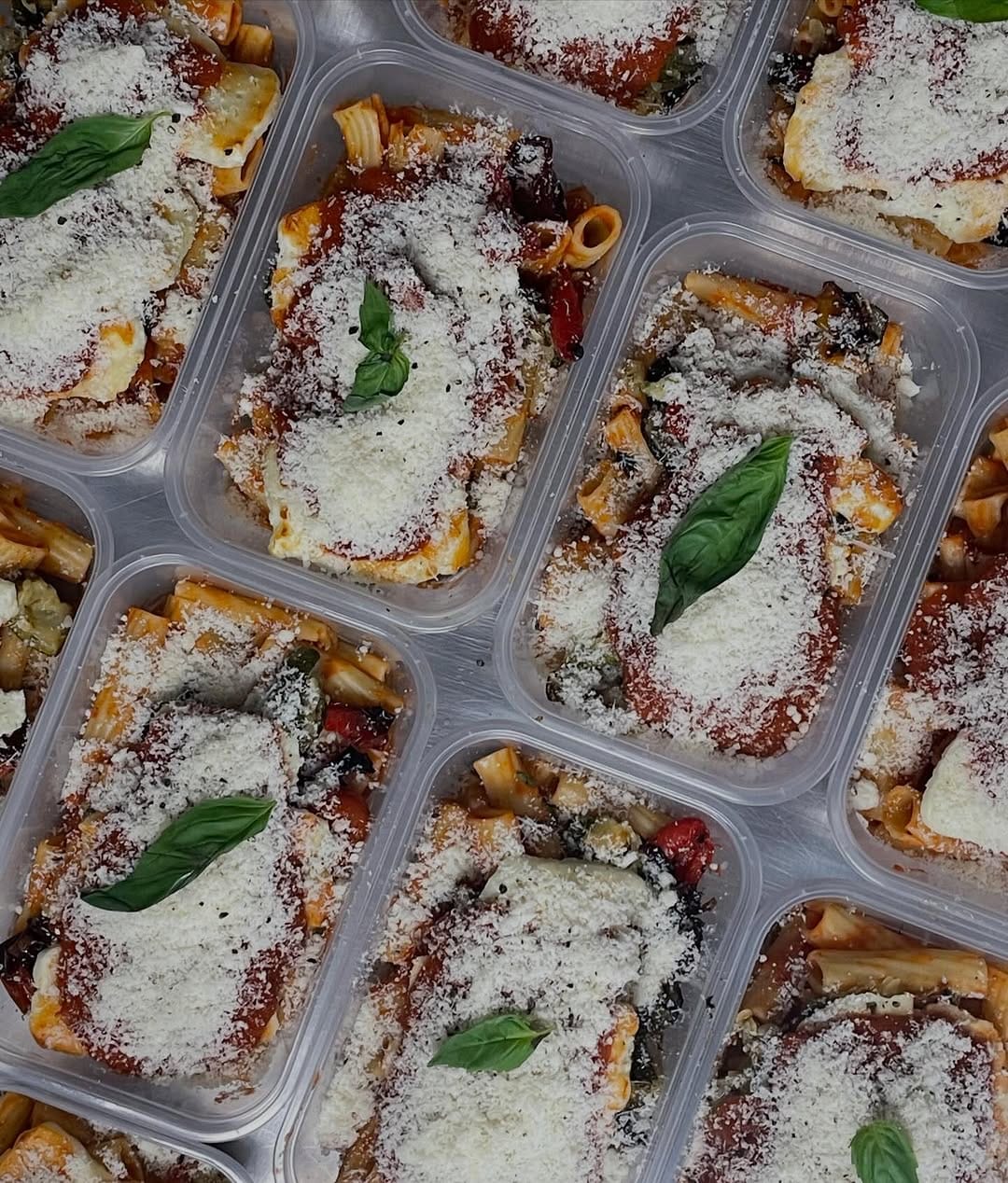 Post 3 by Macro Balance Meal Prep on Instagram (image)