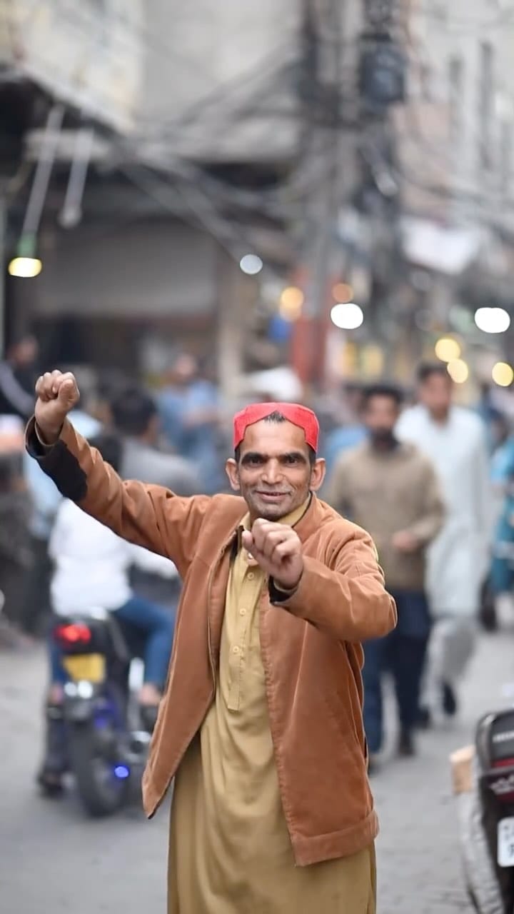 Post 6 by Jinn Baba on Instagram (video)