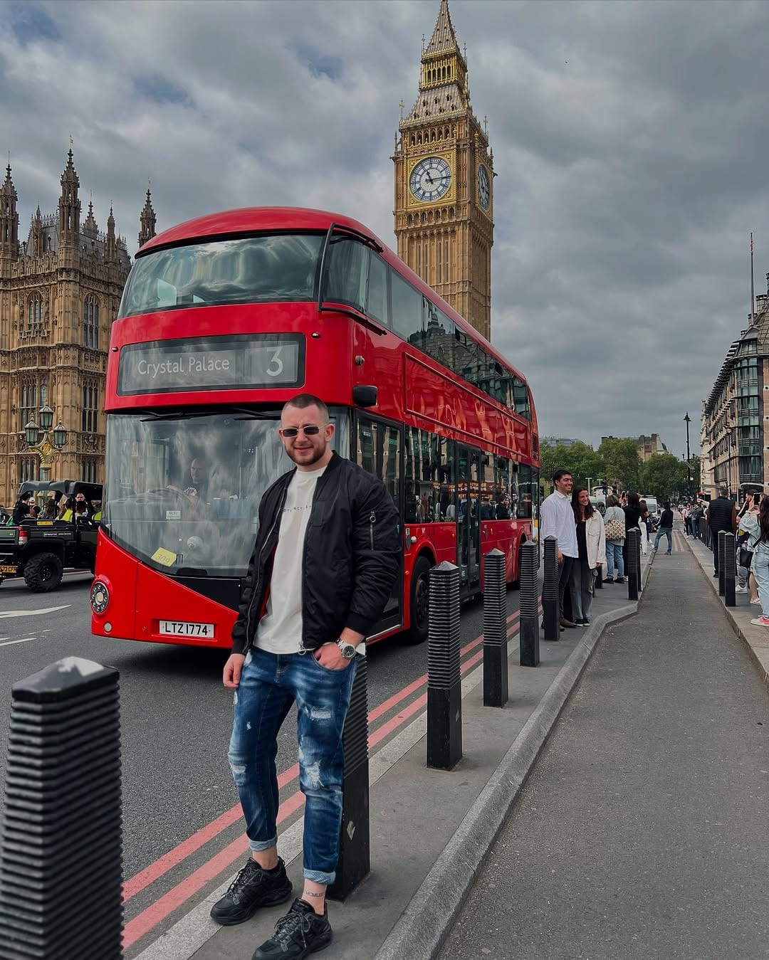 Post 2 by Тома Маровски | Toma Marovski on Instagram (carousel)