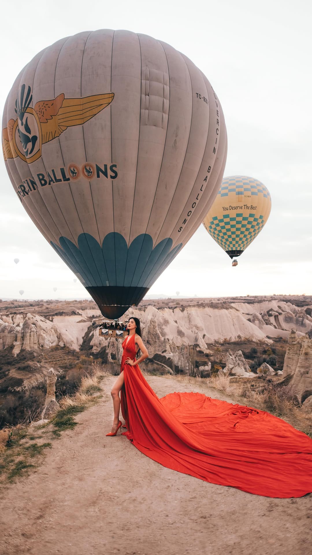 Post 9 by Naina Mansukhani on Instagram (video)