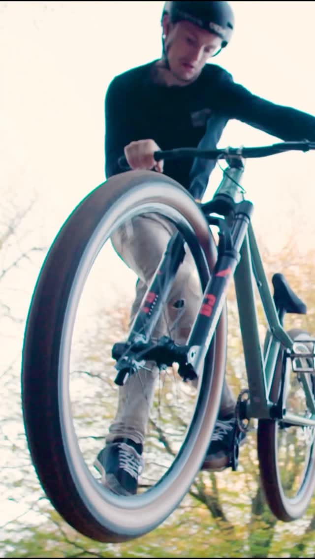 Post 2 by Freddy Pulman on Instagram (video)