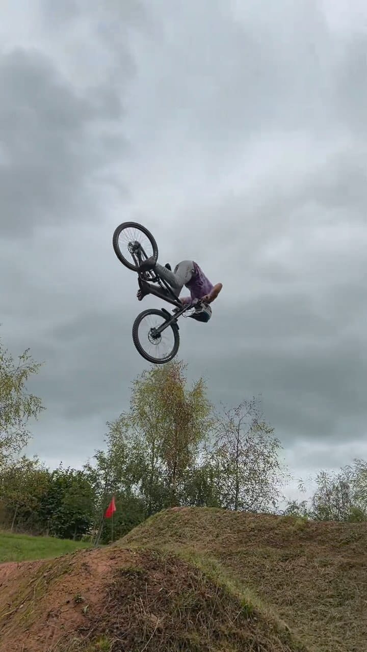 Post 10 by Freddy Pulman on Instagram (video)