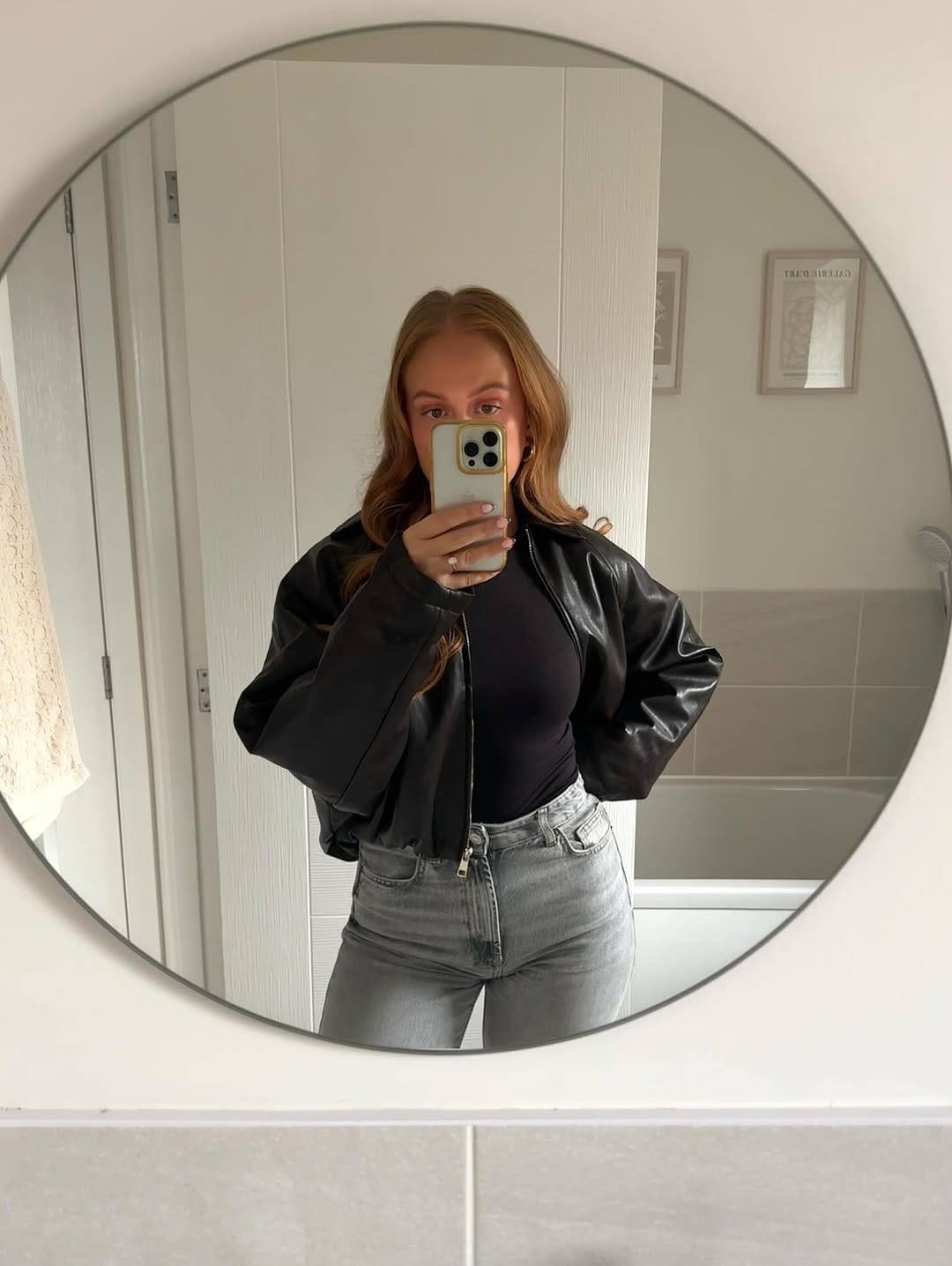 Post 5 by 𝐌𝐄𝐆𝐀𝐍 🕊 on Instagram (carousel)