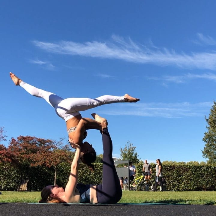 Post 3 by L  D N • A C R O • L A D I E S on Instagram (video)