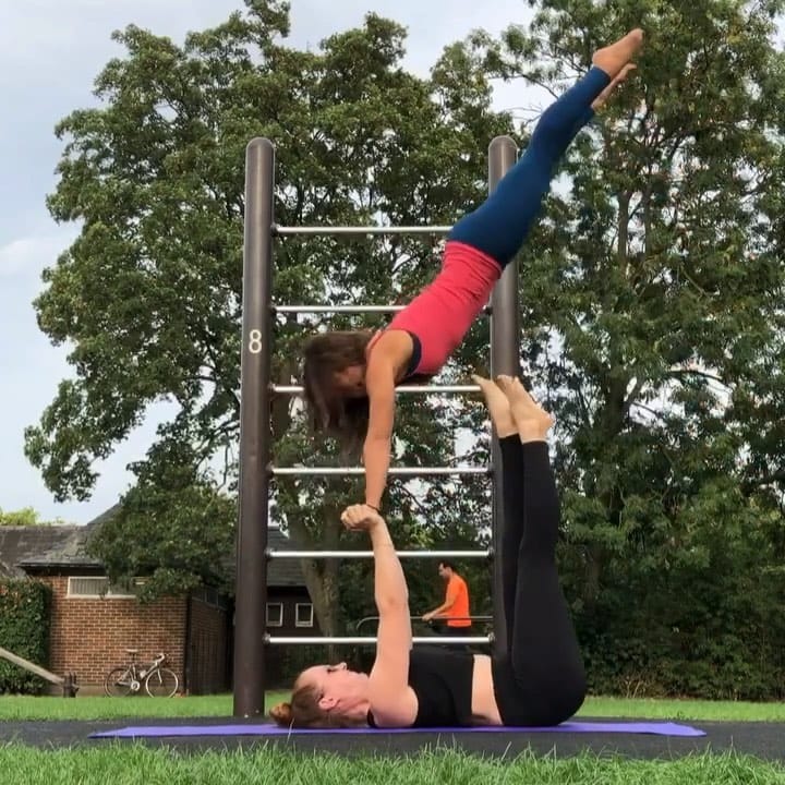 Post 1 by L  D N • A C R O • L A D I E S on Instagram (video)