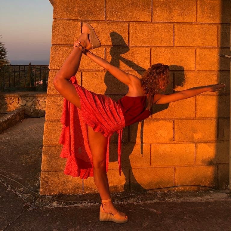 Post 1 by Felicity Goodwin on Instagram (image)
