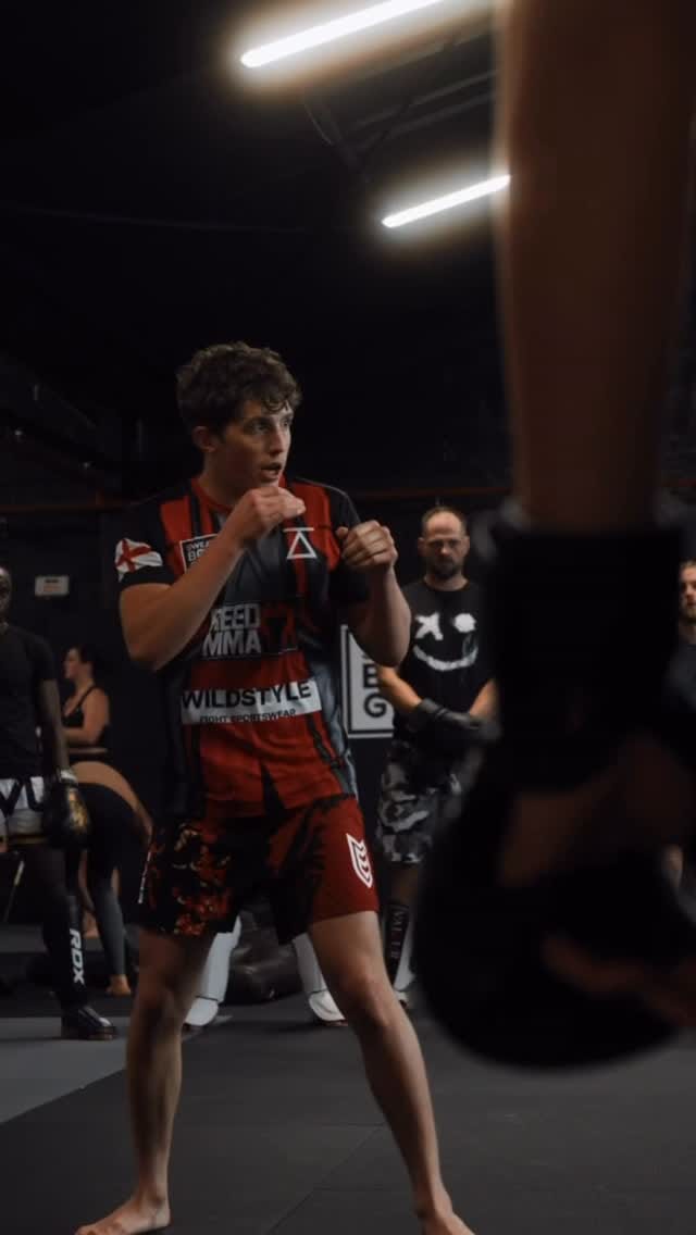 Post 1 by Ｓｗｅａｔ Ｂｏｘ Ｇｙｍ on Instagram (video)