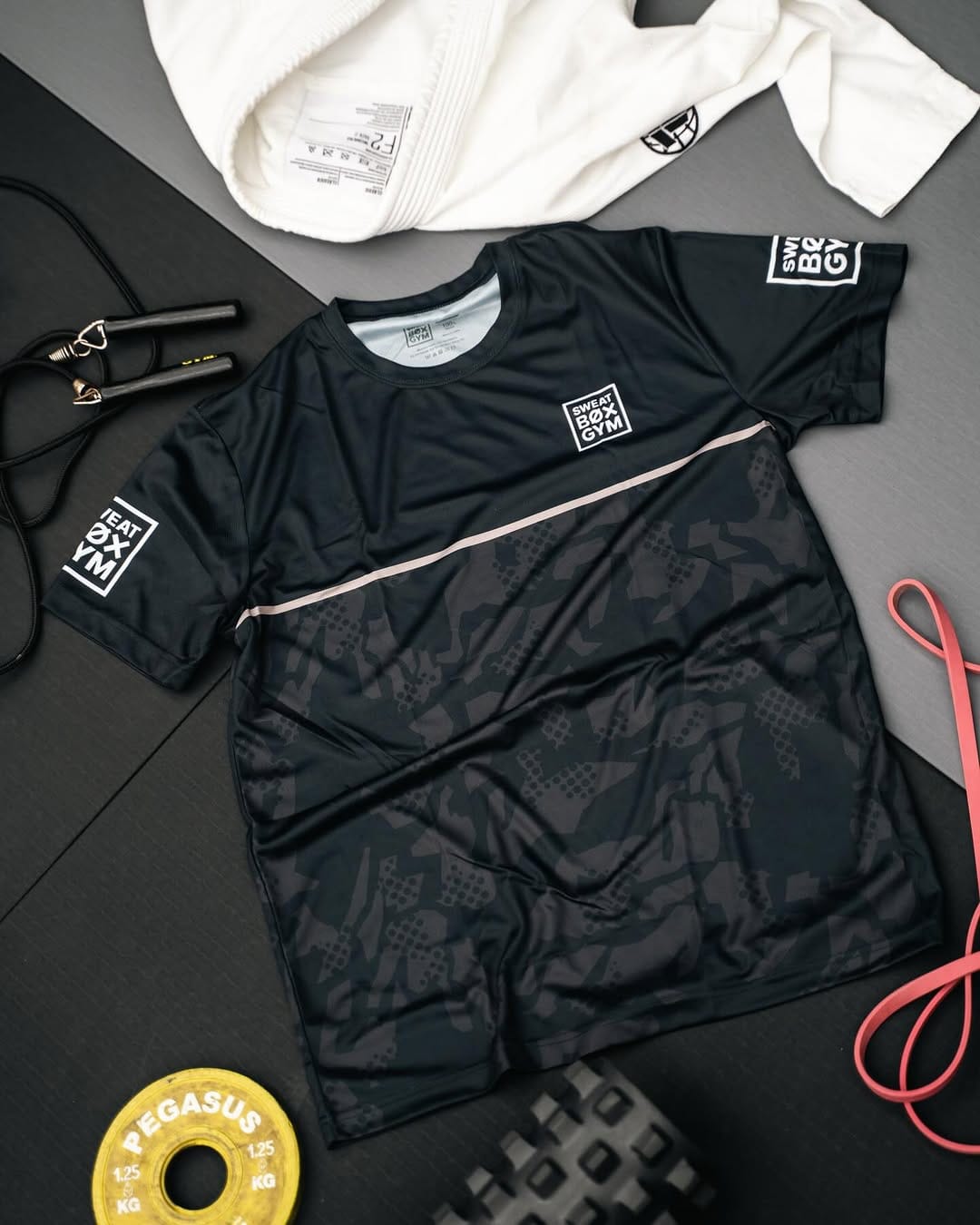 Post 3 by Ｓｗｅａｔ Ｂｏｘ Ｇｙｍ on Instagram (carousel)