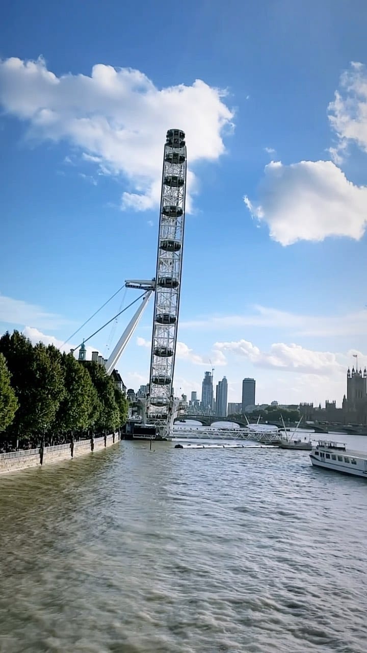 Post 7 by ŦҤλƦłƙ® on Instagram (video)