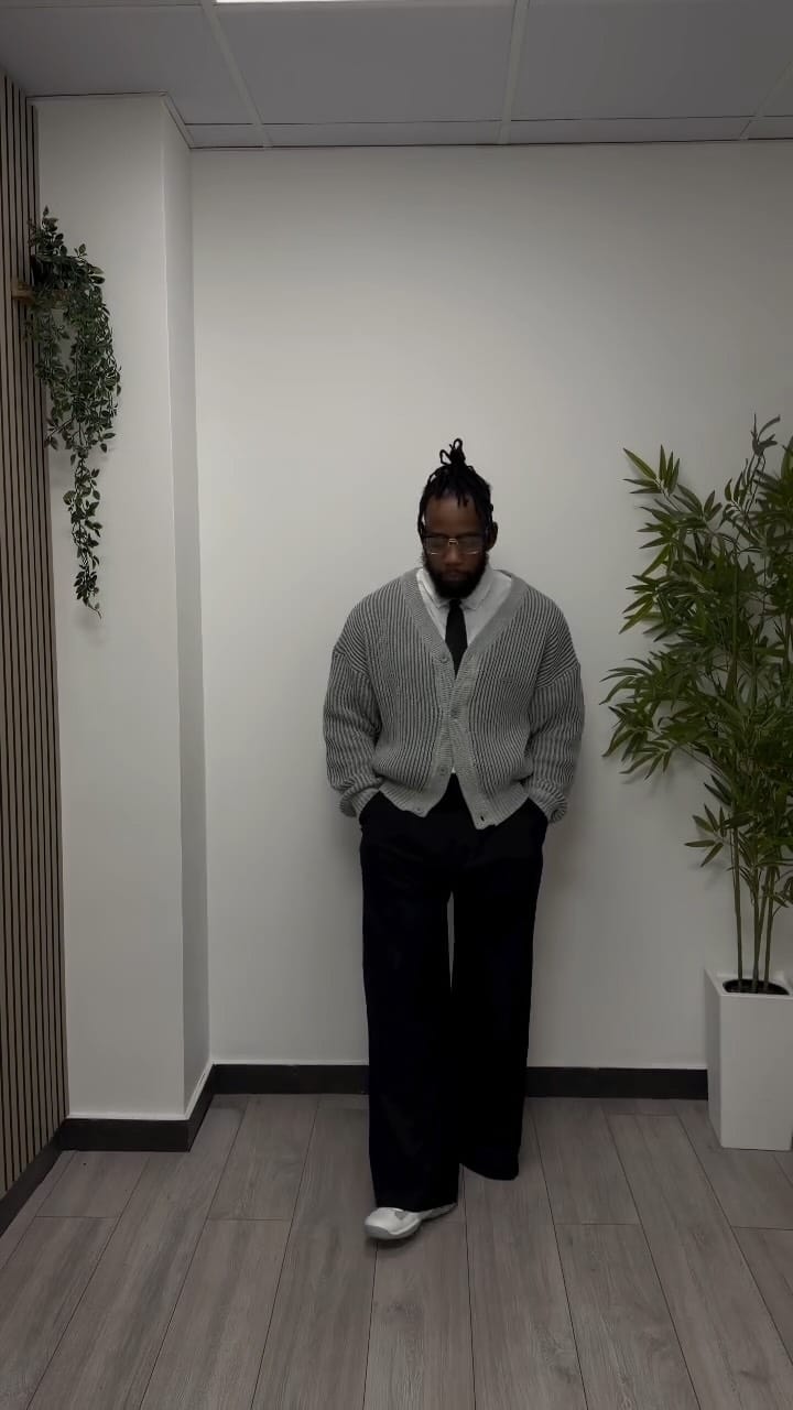 Post 8 by RORO on Instagram (video)