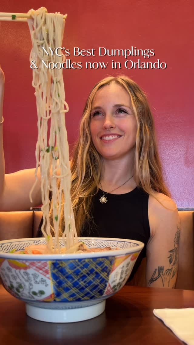 Post 1 by Chelsea | Orlando Foodie & Travel on Instagram (video)