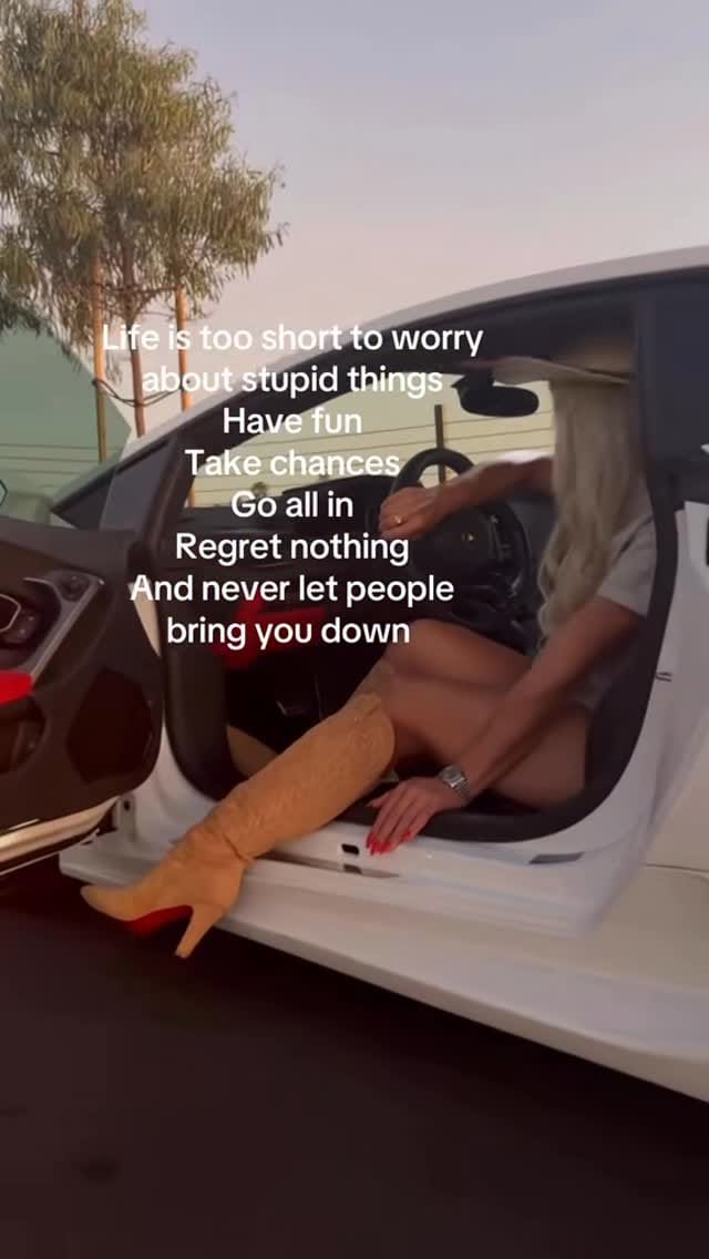 Post 3 by 🏎️ Lauren Hallen 𝓒𝓲𝓮𝓻𝓿𝓸 on Instagram (video)