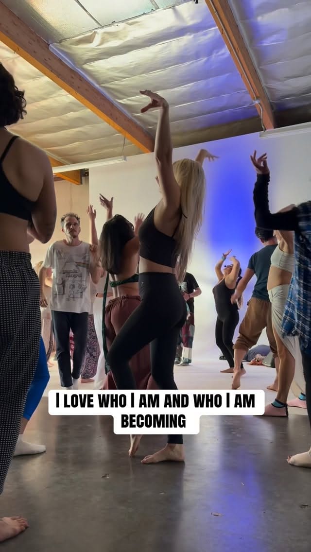 Post 1 by Juliette Marie • Sound Healing | Yoga | Empowerment Coaching ✨ on Instagram (video)