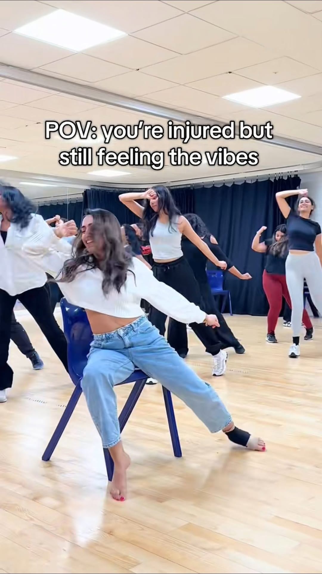 Post 8 by Priya Pandya | Bollywood Dance and Fitness on Instagram (video)