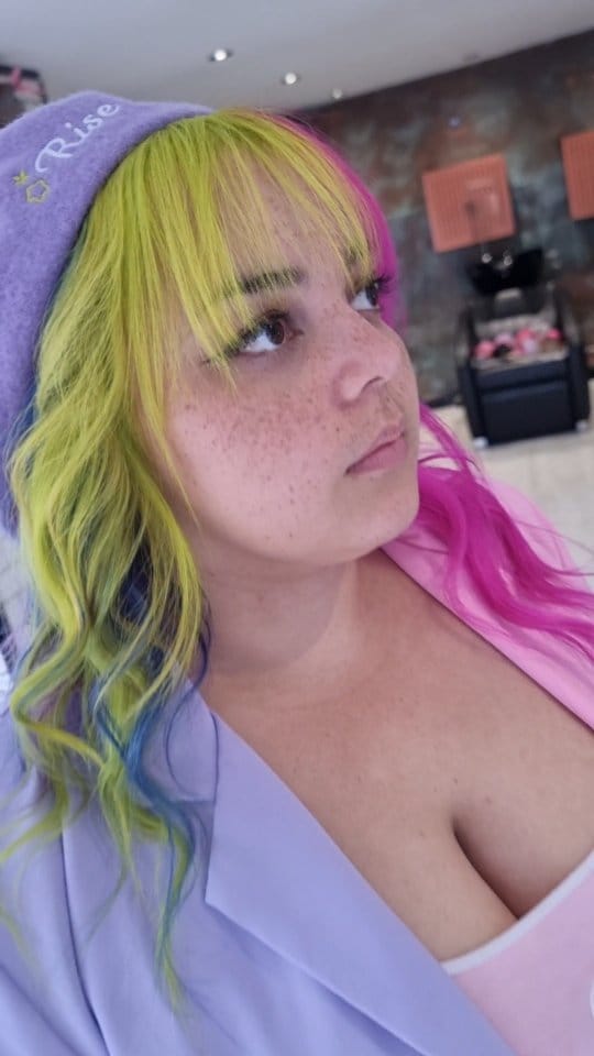 Post 8 by Solihull Hairdresser on Instagram (video)