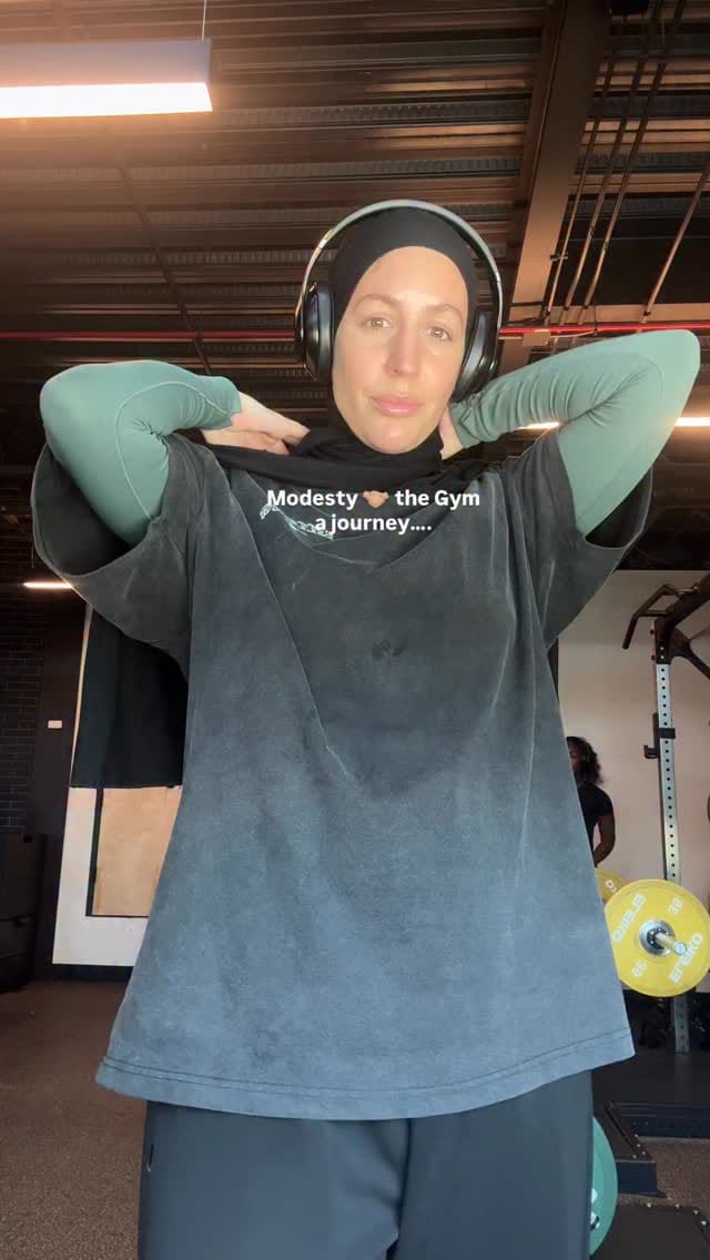 Post 7 by NEZ نسرين ZAKIA DALLY on Instagram (video)