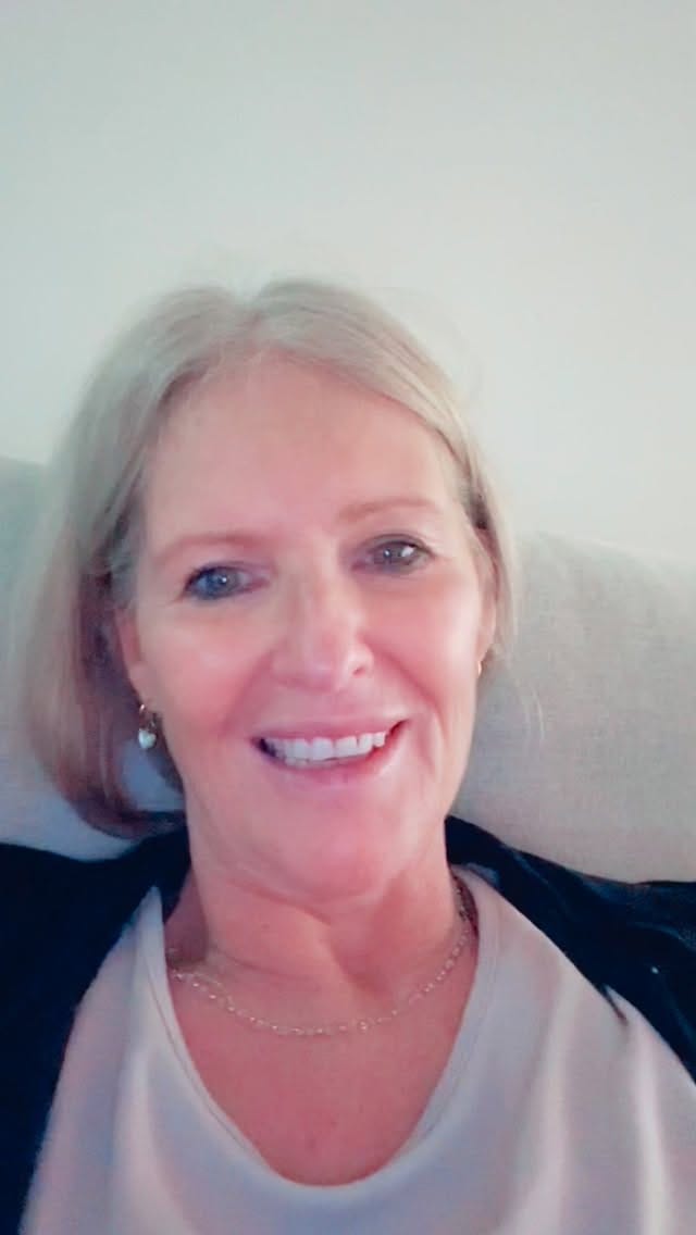 Post 4 by Sandy Donnelly on Instagram (video)