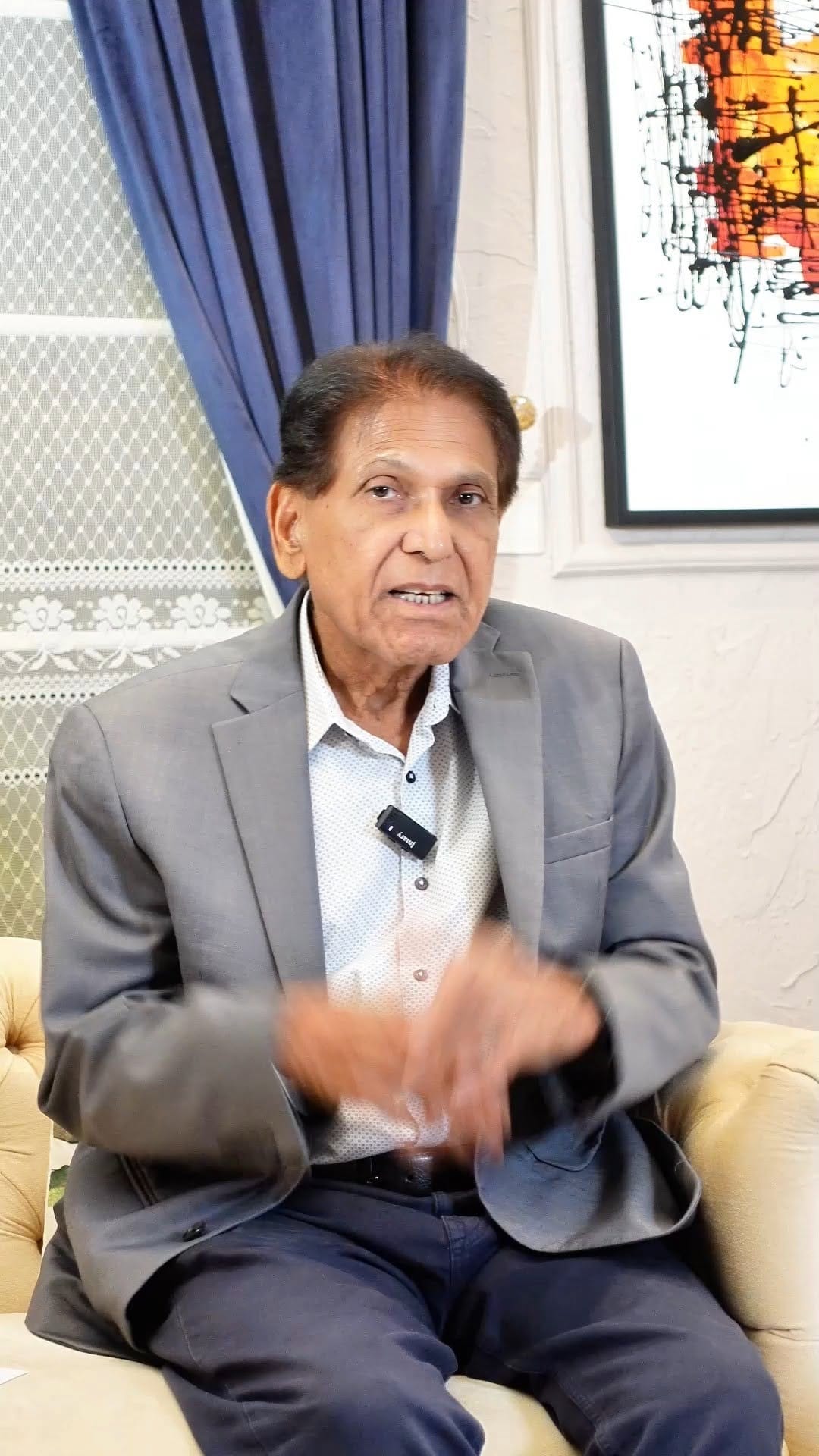 Post 4 by Zubair Mirza on Instagram (video)
