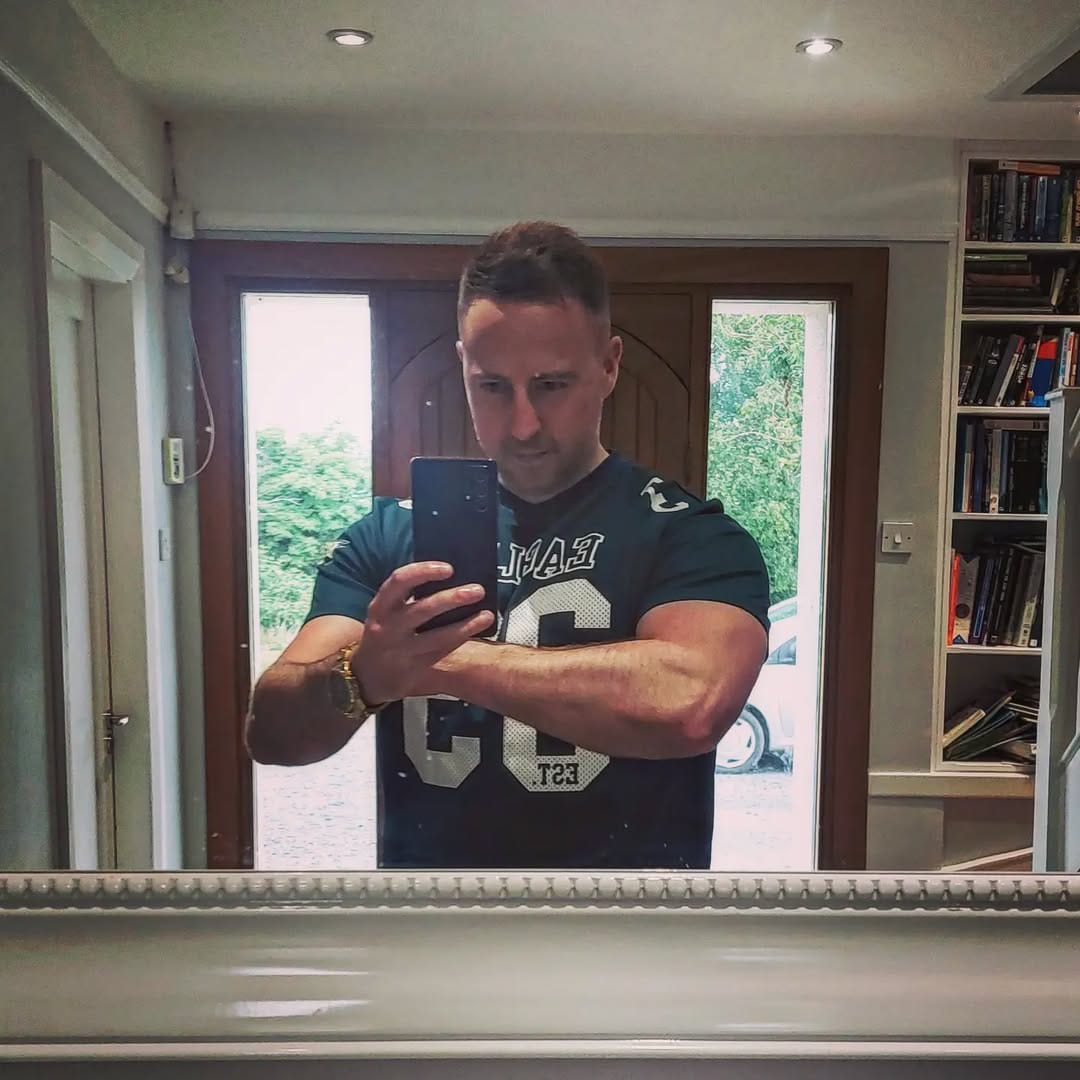 Post 8 by Luke on Instagram (image)