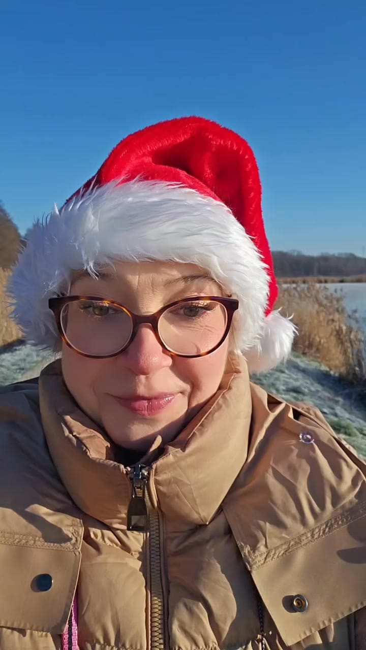 Post 9 by Sylwia Hawula on Instagram (video)