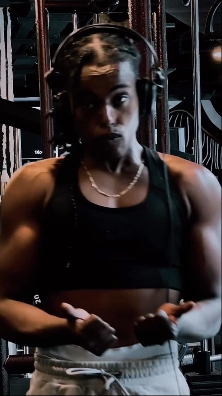 Post 10 by Jam on Instagram (video)