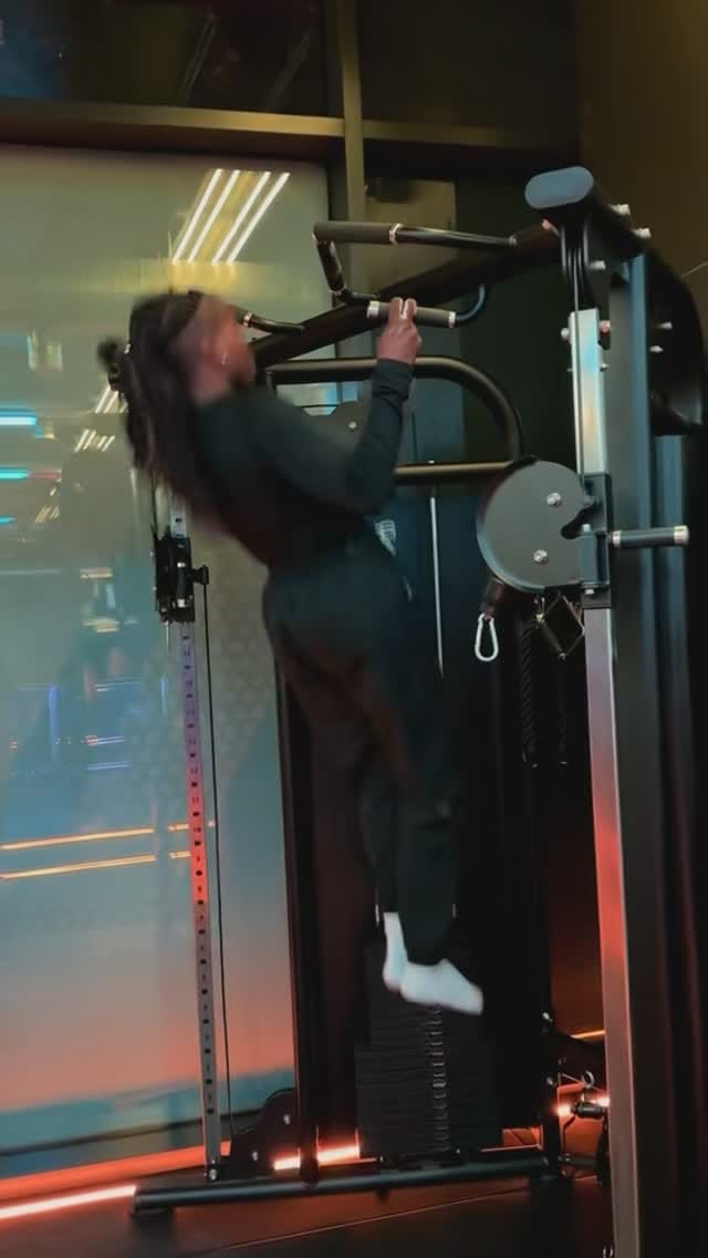 Post 2 by Jam on Instagram (video)
