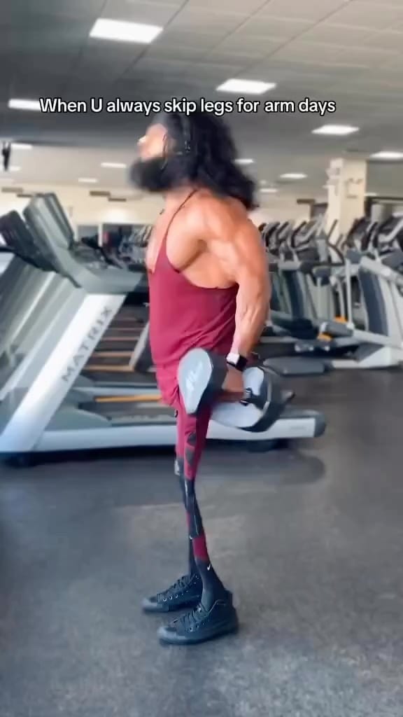 Post 3 by Acutic on Instagram (video)