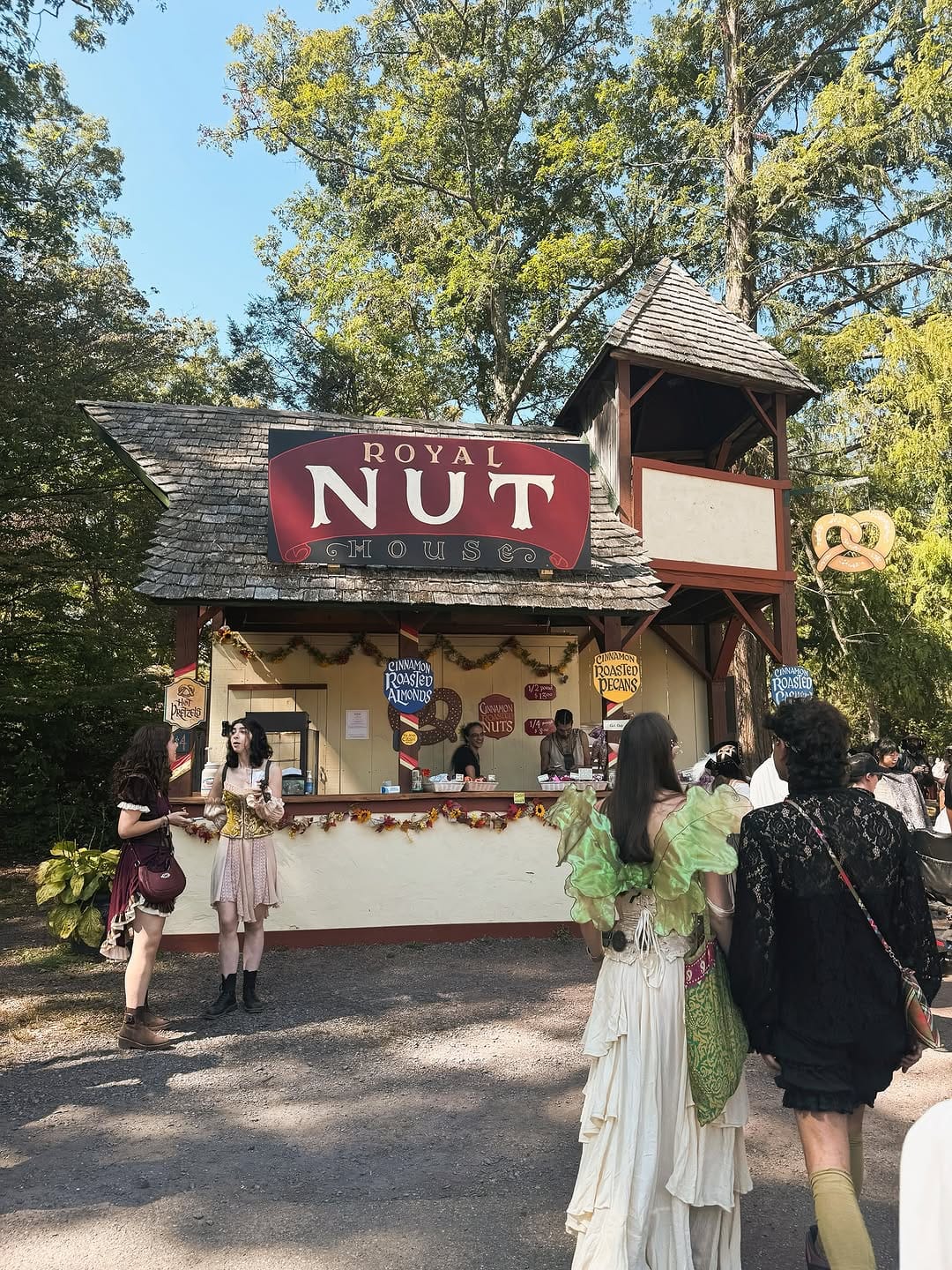 Post 6 by Maya Pleninger on Instagram (carousel)