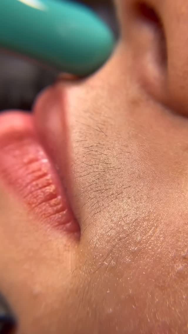 Post 4 by Tara's Beauty Salon on Instagram (video)