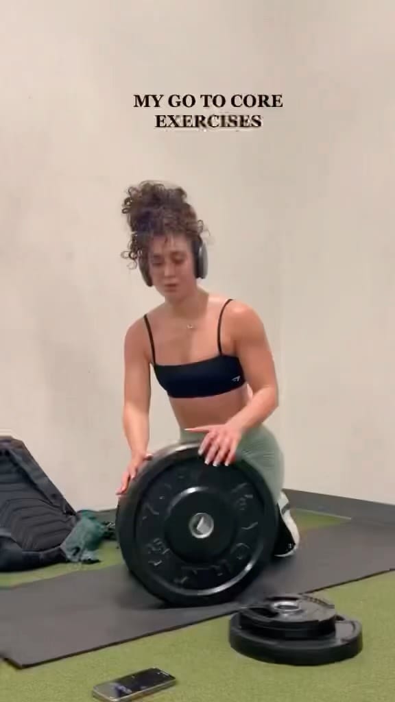 Post 3 by fitgirl on Instagram (video)