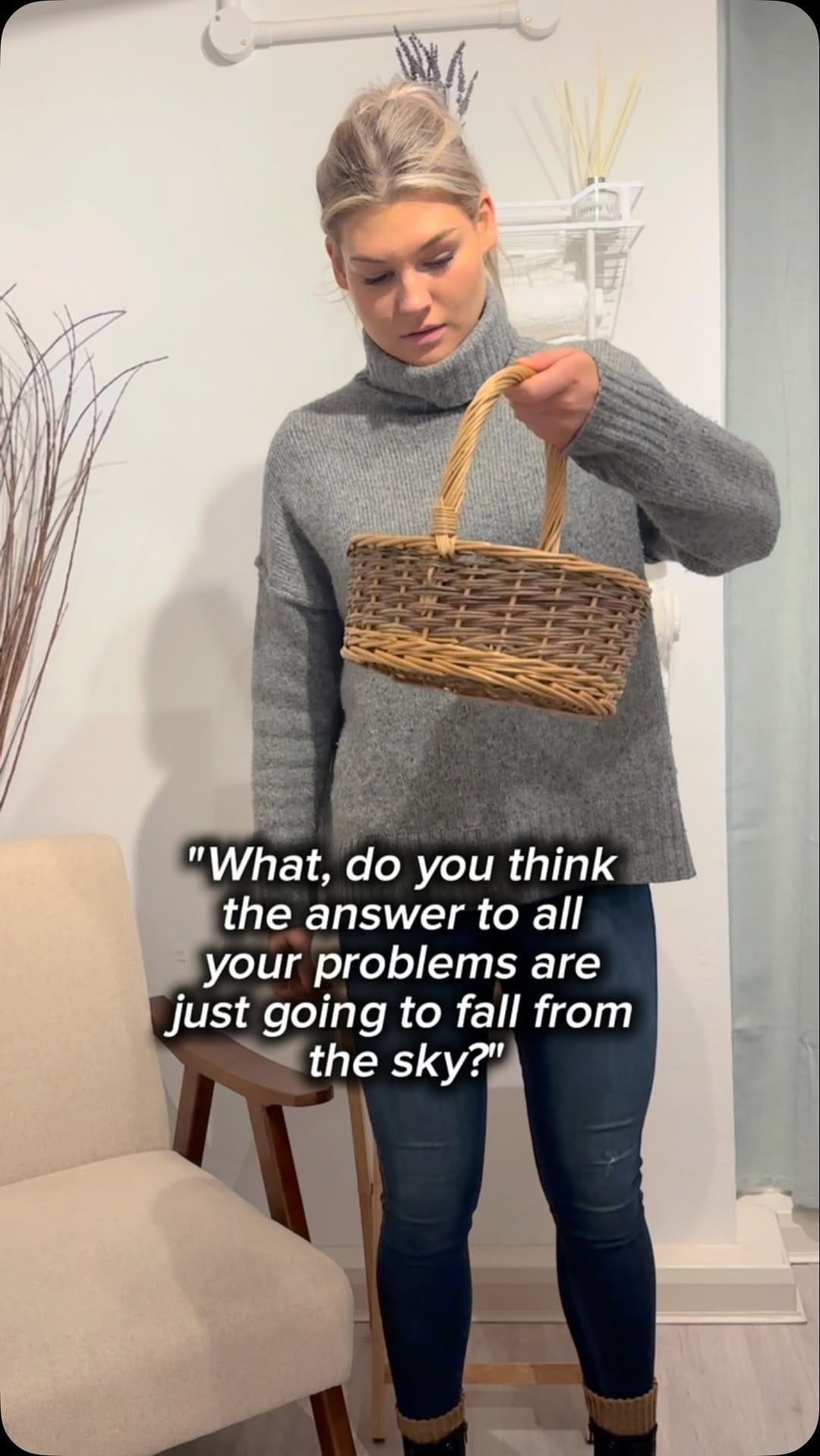 Post 6 by Cosy Cottage on Instagram (video)