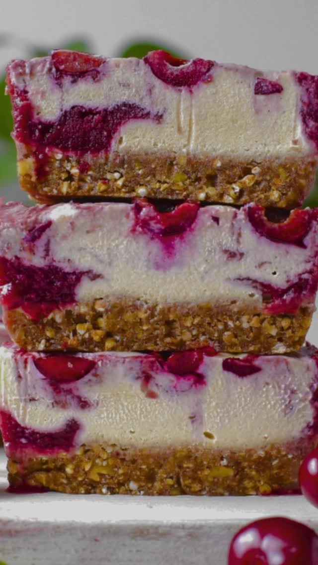 Post 7 by Nutrition Rocks on Instagram (video)