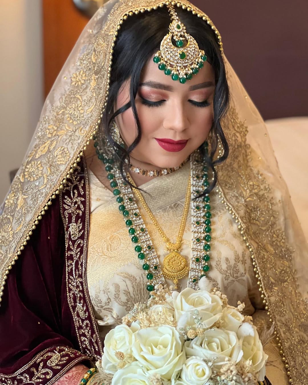 Post 9 by Ayesha Rob Makeup on Instagram (image)