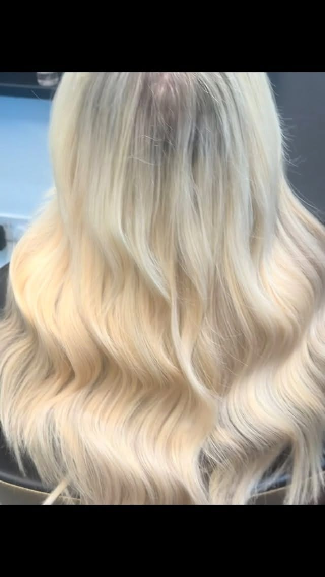 Post 1 by Theresa Anthony (Tesshairandscalpclinic) on Instagram (video)