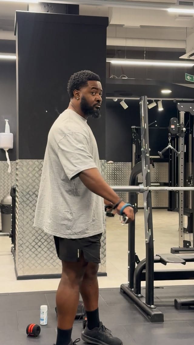Post 7 by REISS SANTANA | PERSONAL TRAINER 🇬🇧 on Instagram (video)