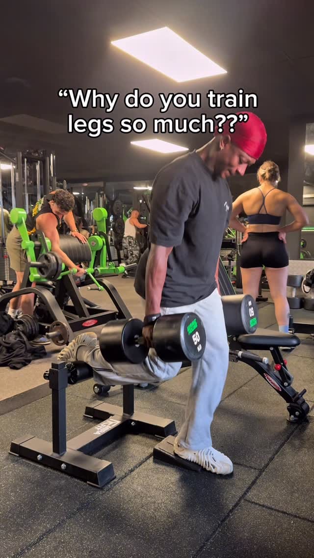 Post 7 by Muiz Kareem on Instagram (video)