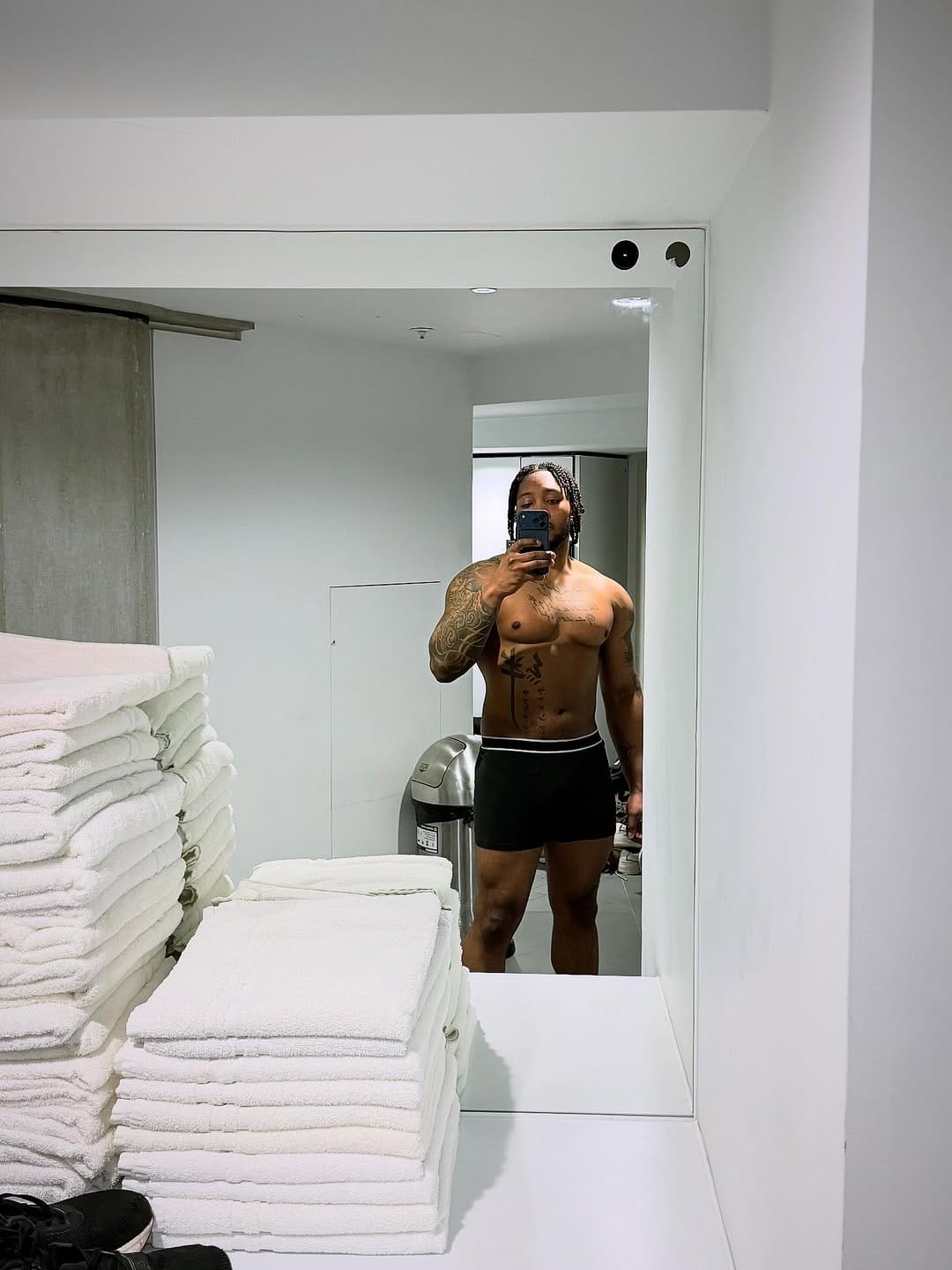 Post 2 by Jeremiah Harriott on Instagram (image)