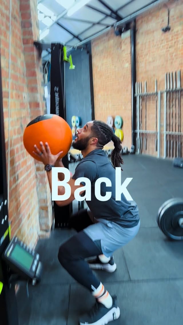 Post 5 by Aphobos Crossfit on Instagram (video)