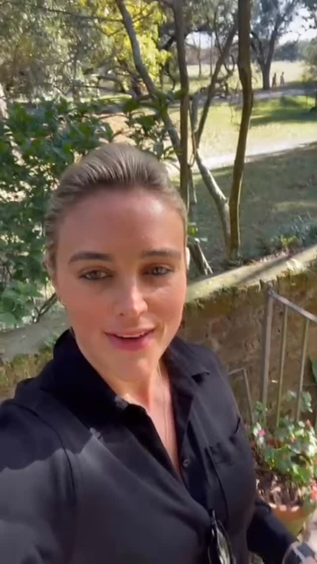 Post 4 by Olivia Pettifer on Instagram (video)