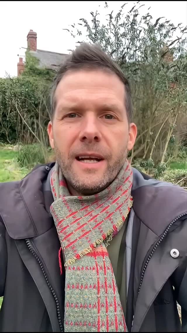 Post 7 by Forever Cacao on Instagram (video)
