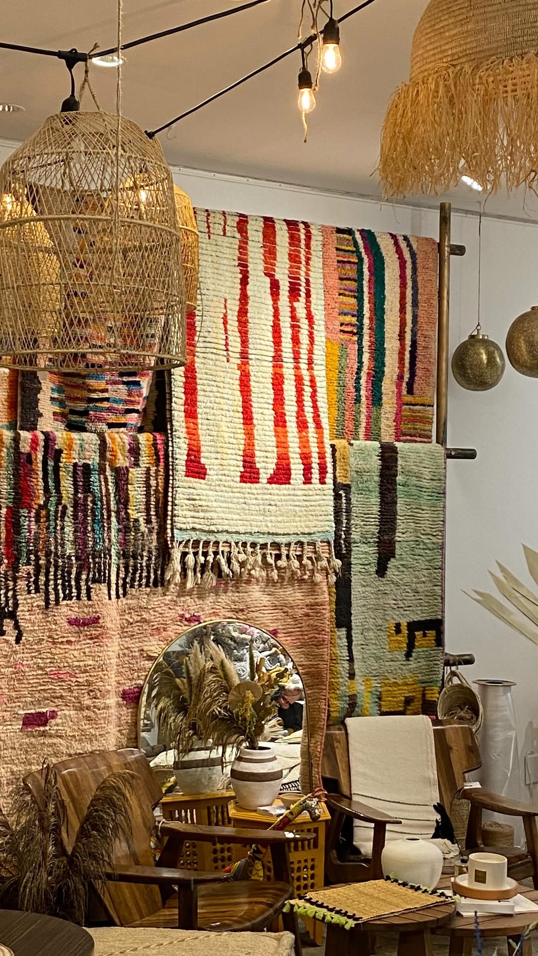 Post 10 by The Boho Lab - Moroccan Rugs on Instagram (video)