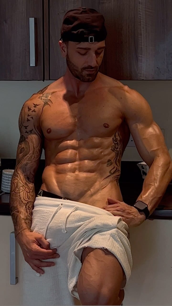 Post 8 by Roberto Gatto on Instagram (video)