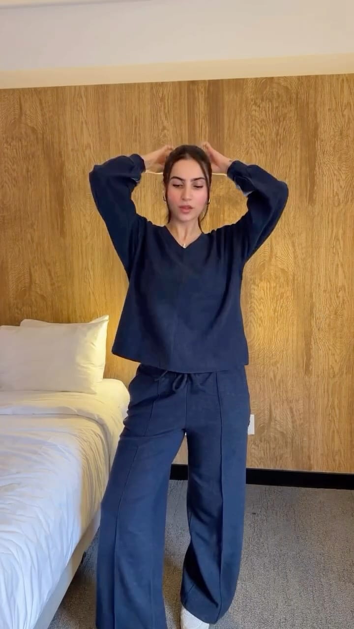 Post 8 by Livøm on Instagram (video)