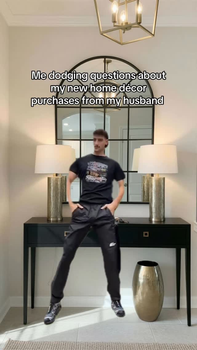 Post 3 by Goldfurnish.com on Instagram (video)